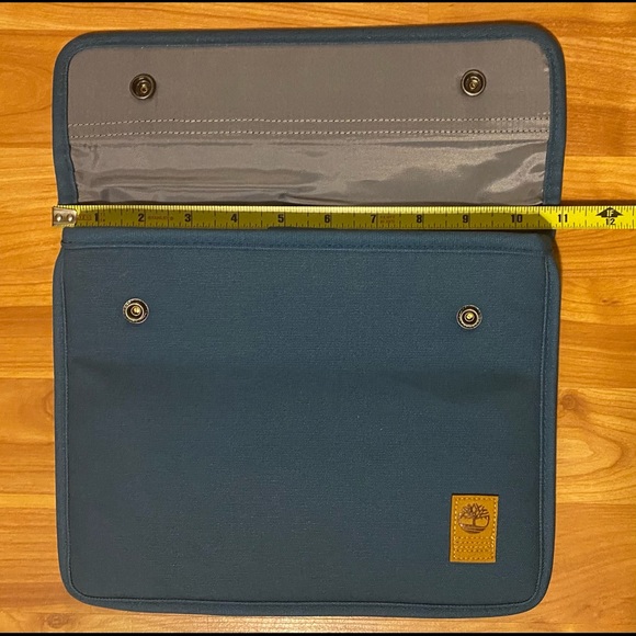 Timberland Tablet Case - Picture 2 of 5